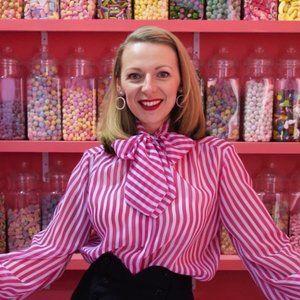 Meet your Posher, Julie